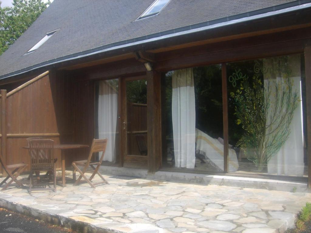 Gites De La Ferme Auberge De Mesauboin Bille Room photo
