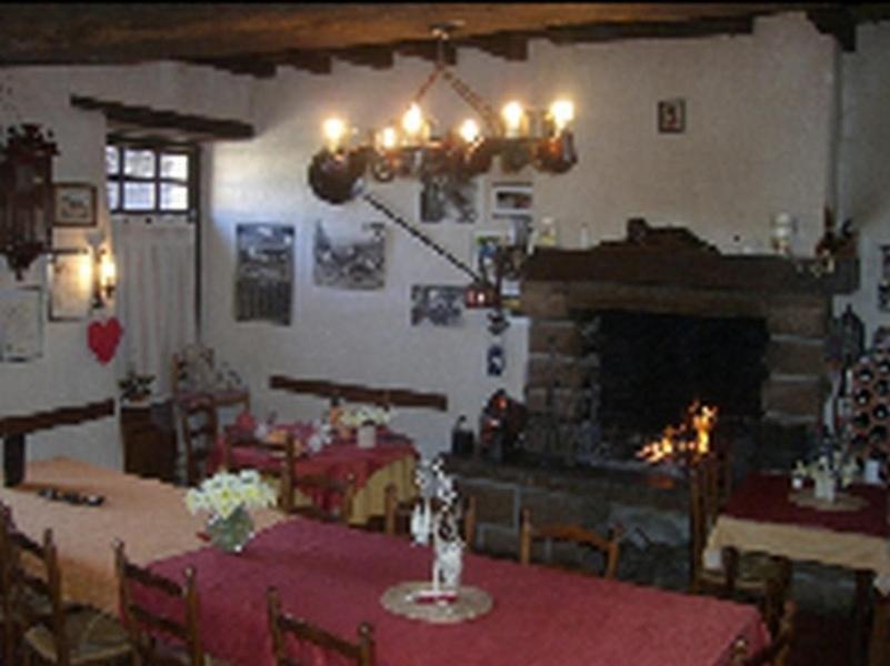 Gites De La Ferme Auberge De Mesauboin Bille Exterior photo